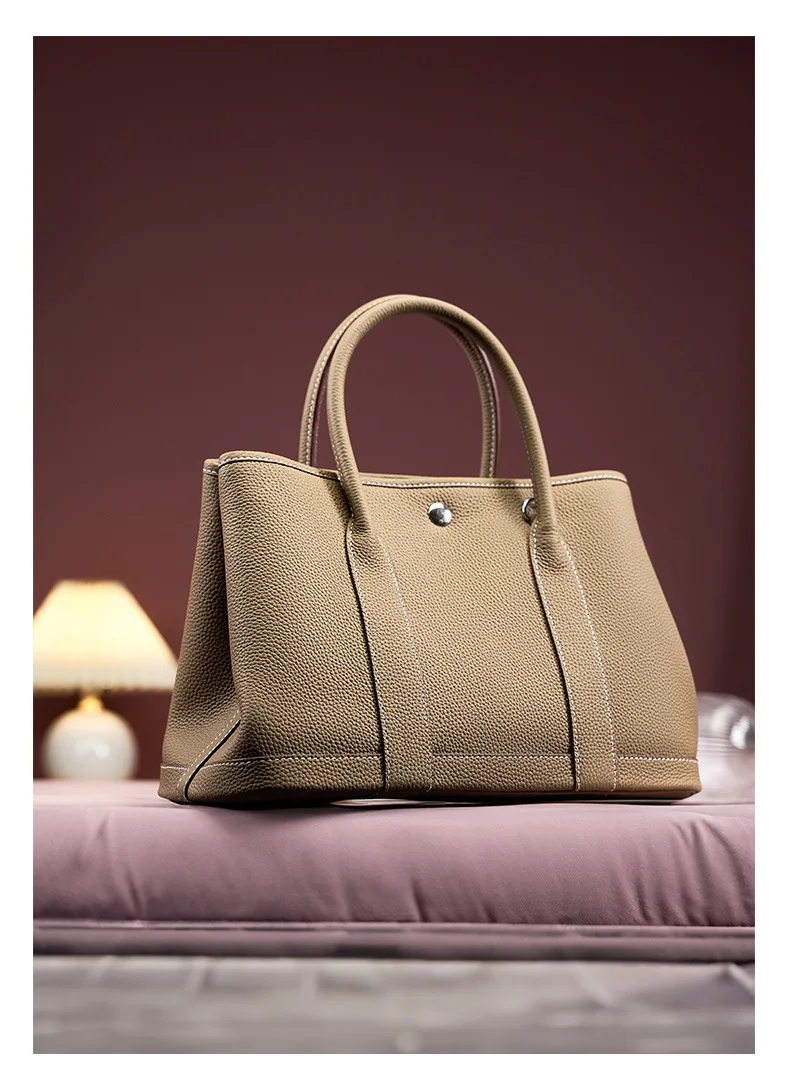 garden bags leather togo leather shoulder bags handbags women 2023 fashion luxuey office bags new design bags
garden bags leather togo leather shoulder bags handbags women 2023 fashion luxuey office bags new design bags