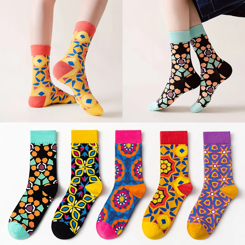Оригинальные носки женские носки из чесаного хлопка уличная Корейская версия калейдоскоп женские носки средней длины Носки ins tide носки 
Оригинальные носки женские носки из чесаного хлопка уличная Корейская версия калейдоскоп женские носки средней длины Носки ins tide носки