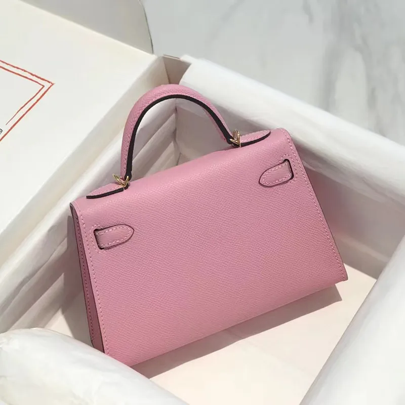 2023Top handmade 100% genuine leather women's bag fashion women's hand print crossbody bag classic women's brand handbag 
2023Top handmade 100% genuine leather women's bag fashion women's hand print crossbody bag classic women's brand handbag