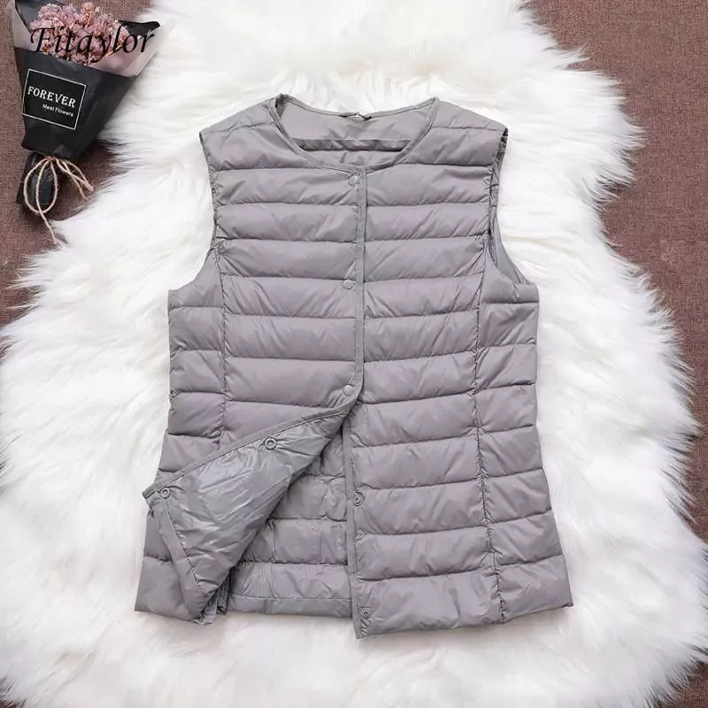 2022New New Causal Women White Duck Down Vest Ultra Light Vest Jacket Winter Weightless Round Collar Sleeveless Coat Outwear
2022New New Causal Women White Duck Down Vest Ultra Light Vest Jacket Winter Weightless Round Collar Sleeveless Coat Outwear