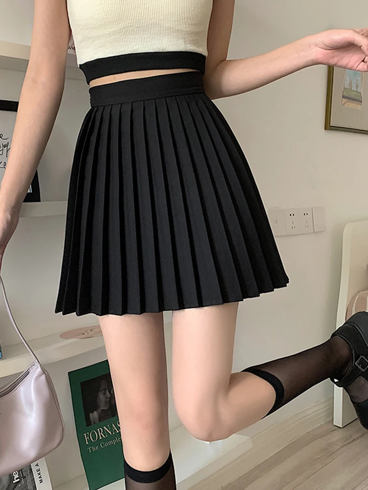 ZOKI High Waist Women JK Pleated Skirt A Line Summer Korean Japan Student Dancing Skirt Fashion Black Sweet Girls Skirts New
ZOKI High Waist Women JK Pleated Skirt A Line Summer Korean Japan Student Dancing Skirt Fashion Black Sweet Girls Skirts New