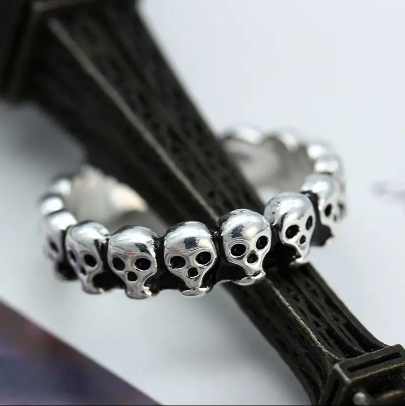 ANGLANG New Fashion Skull and head design Rings for Women Men Silver Colour Dance Party Finger Ring Special Girl Gifts
ANGLANG New Fashion Skull and head design Rings for Women Men Silver Colour Dance Party Finger Ring Special Girl Gifts