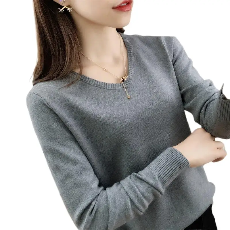2022 new fashion T-shirt Fallwinter solid color sweater ladies knitted top fall clothes for women
2022 new fashion T-shirt Fallwinter solid color sweater ladies knitted top fall clothes for women