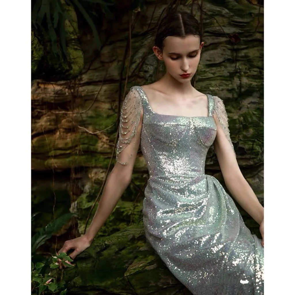 

Женское атласное платье-русалка, длинное вечернее платье знаменитости с блестками, высоким разрезом, квадратным вырезом, бахромой и бусинами, на молнии, 2023