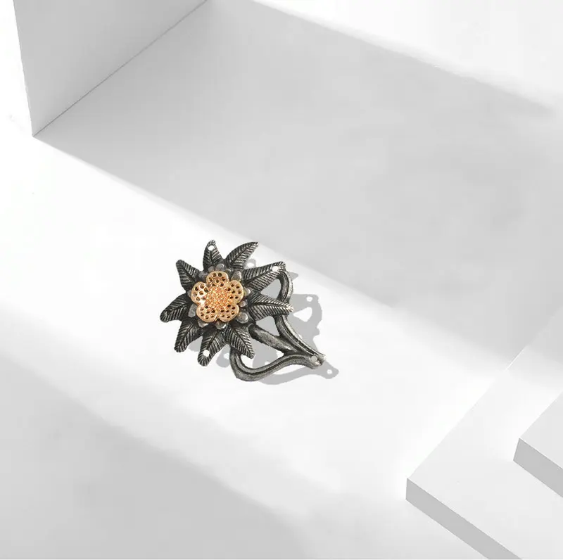 Значок Edelweiss для горных войск времен Второй мировой войны, немецкая Элитная булавка для коккадов, винтажный значок, значок для шляпы, подарок для военных энтузиастов
Значок Edelweiss для горных войск времен Второй мировой войны, немецкая Элитная булавка для коккадов, винтажный значок, значок для шляпы, подарок для военных энтузиастов