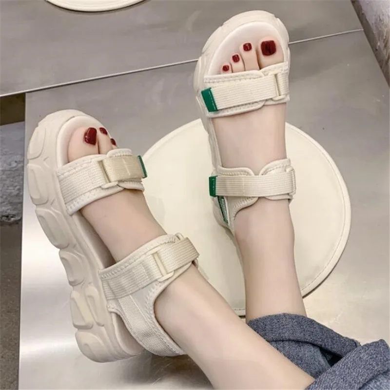 2022 New Woven Sports Sandals Women's Summer Casual Fashion All-match Comfortable Sandals Women's Shoes Thick Bottom
2022 New Woven Sports Sandals Women's Summer Casual Fashion All-match Comfortable Sandals Women's Shoes Thick Bottom