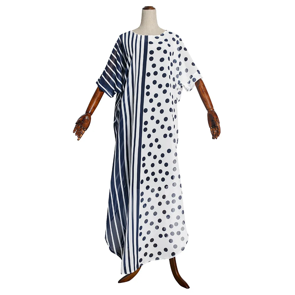African Women Vintage Dress Strip Dot Print Loose Maxi Short Sleeve Dresses Fashion Casual Female Robes Large Size Gowns 2021
African Women Vintage Dress Strip Dot Print Loose Maxi Short Sleeve Dresses Fashion Casual Female Robes Large Size Gowns 2021