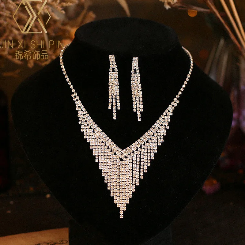XIBOSS Rhinestone New Necklace Bridal Wedding Dress Full Diamond Earring Set Chain Dinner Party Accessories Necklace
XIBOSS Rhinestone New Necklace Bridal Wedding Dress Full Diamond Earring Set Chain Dinner Party Accessories Necklace