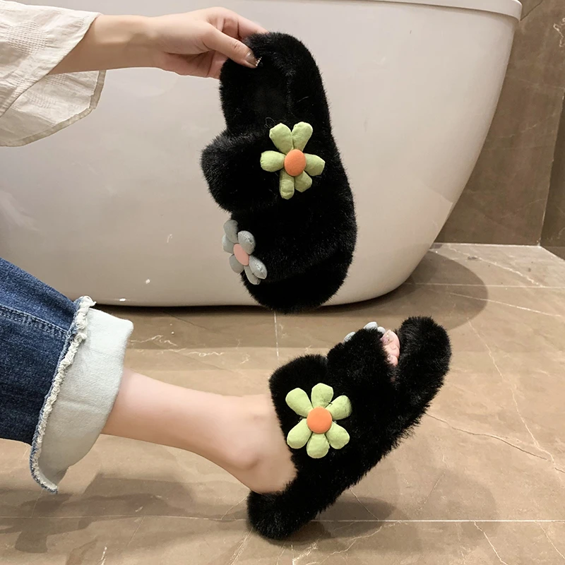 Plush Slippers Flower Flats Fashion Women Shoes 2022 New Outside Room Non Slip Fur Winter Warm Platform Singback Zapatos Femme
Plush Slippers Flower Flats Fashion Women Shoes 2022 New Outside Room Non Slip Fur Winter Warm Platform Singback Zapatos Femme