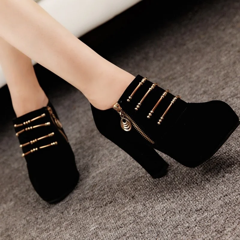 2022 New Autumn Ankle Boots for Women Platform High Heels Shoes Woman Short Booties Casual Faux Suede Chelsea Boot
2022 New Autumn Ankle Boots for Women Platform High Heels Shoes Woman Short Booties Casual Faux Suede Chelsea Boot