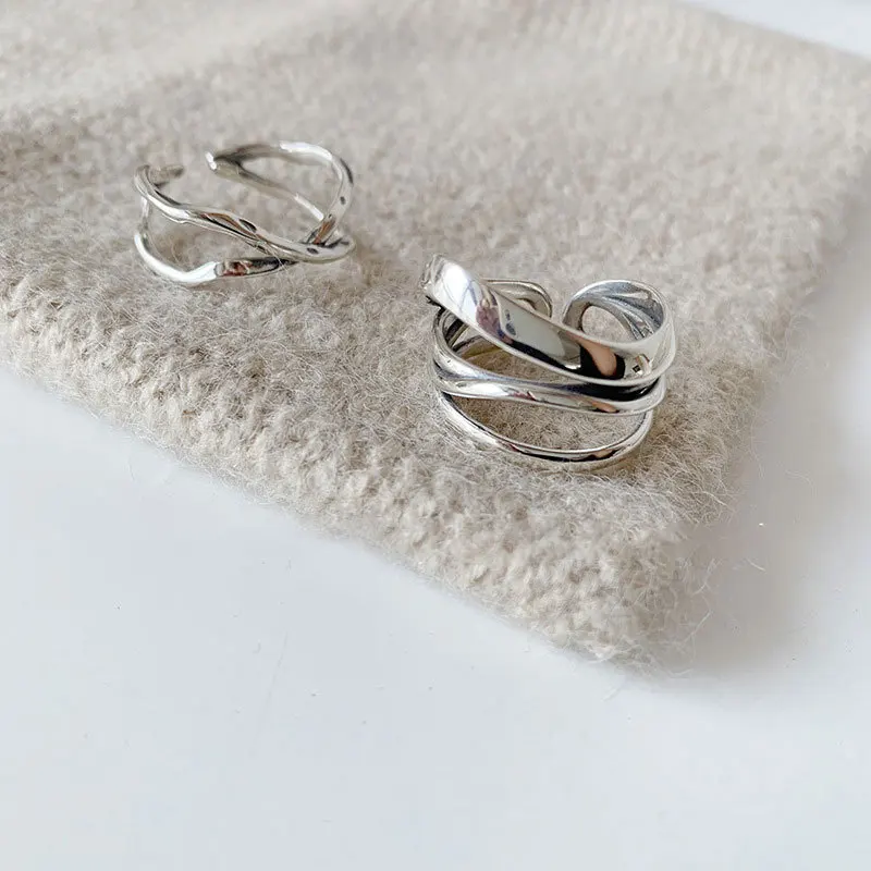 New silver retro cross winding finger ring ladies couple simple party jewelry gift hypoallergenic fashion jewelry
New silver retro cross winding finger ring ladies couple simple party jewelry gift hypoallergenic fashion jewelry