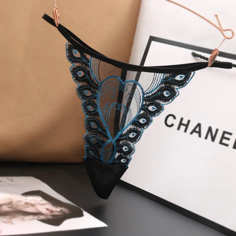 WarmSteps Sexy Women's Panties Lace Underwear Embroidery Transparent Thongs Lingerie Erotic G-String Temptation Hot T-Back Panty 
WarmSteps Sexy Women's Panties Lace Underwear Embroidery Transparent Thongs Lingerie Erotic G-String Temptation Hot T-Back Panty