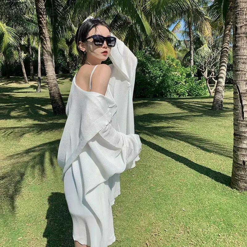 Basic Jackets Women Sunscreen Thin Summer Chic Fashion Loose Hooded Solid Casual Simple Ulzzang Clothes New Outwear Long Sleeve
Basic Jackets Women Sunscreen Thin Summer Chic Fashion Loose Hooded Solid Casual Simple Ulzzang Clothes New Outwear Long Sleeve