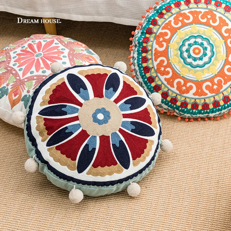 Luxury Embroidered Round Throw Pillow Covers, Fashional Decorative Cushion Case, Boho Flower Pillow Shell for Sofa Bedroom
Luxury Embroidered Round Throw Pillow Covers, Fashional Decorative Cushion Case, Boho Flower Pillow Shell for Sofa Bedroom