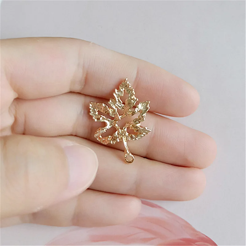10pcs 2*2.8cm Craft Leaf Shape Pendant Gold Charm Making Vintage DIY Party Festival Necklace Fashion Jewelry Women Accessory
10pcs 2*2.8cm Craft Leaf Shape Pendant Gold Charm Making Vintage DIY Party Festival Necklace Fashion Jewelry Women Accessory
