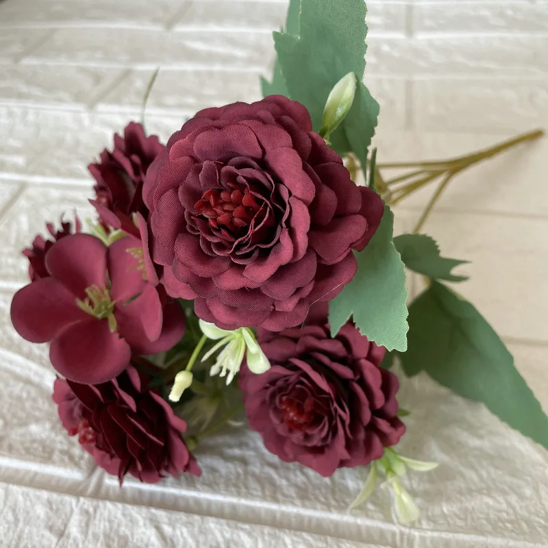 Artificial Flowers Silk Simulation Roses Bouquet Restaurant Hotel Garden Decor Fake Flower Ruyi Rose Bouquets Wedding Decoration
Artificial Flowers Silk Simulation Roses Bouquet Restaurant Hotel Garden Decor Fake Flower Ruyi Rose Bouquets Wedding Decoration