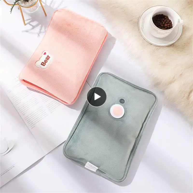 Safe Hot Water Bag Automatic Power Off Cute Warm Water Bag Cartoon Pattern Electric Hot Water Bag Warmth Supplies Charging 
Safe Hot Water Bag Automatic Power Off Cute Warm Water Bag Cartoon Pattern Electric Hot Water Bag Warmth Supplies Charging