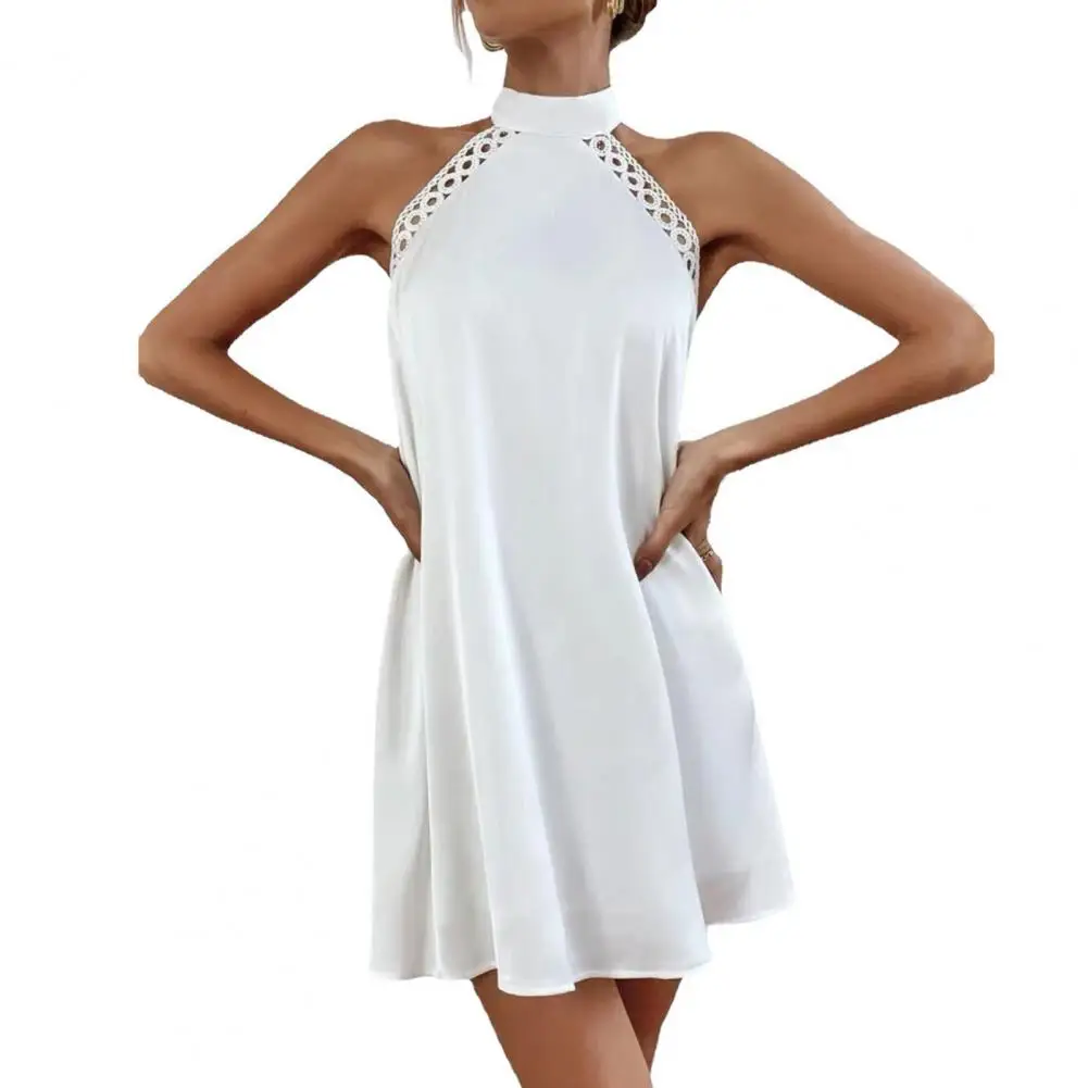 Vest Style Dress Elegant Lace Stitching Halter Mini Dress Off Shoulder Loose Hem Backless Solid Color Streetwear for Women Off
Vest Style Dress Elegant Lace Stitching Halter Mini Dress Off Shoulder Loose Hem Backless Solid Color Streetwear for Women Off