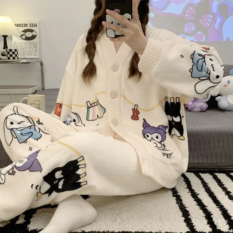 Cinnamoroll Kuromi My Melody Sanrio Плюшевые Милые Мягкие толстые лицевые пижамные комплекты аниме плюшевые игрушки для девочек подарок на день рождения
Cinnamoroll Kuromi My Melody Sanrio Плюшевые Милые Мягкие толстые лицевые пижамные комплекты аниме плюшевые игрушки для девочек подарок на день рождения