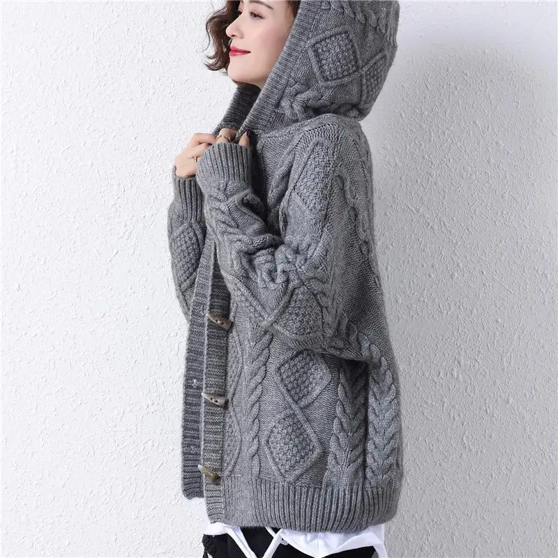 2023 New Zipper Knitted Sweater Cardigan Women Hooded Loose Casual Solid Knit Sweater Jacket Female Student Tops Autumn T463
2023 New Zipper Knitted Sweater Cardigan Women Hooded Loose Casual Solid Knit Sweater Jacket Female Student Tops Autumn T463