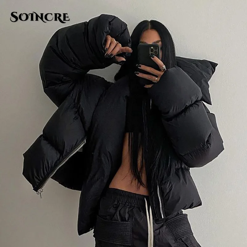 Fashion Winter Scarf Collar Puffer Short Jackets Women 2021 Oversized Black Bubble Coats High Street Zipper Outwear Casual Parka
Fashion Winter Scarf Collar Puffer Short Jackets Women 2021 Oversized Black Bubble Coats High Street Zipper Outwear Casual Parka