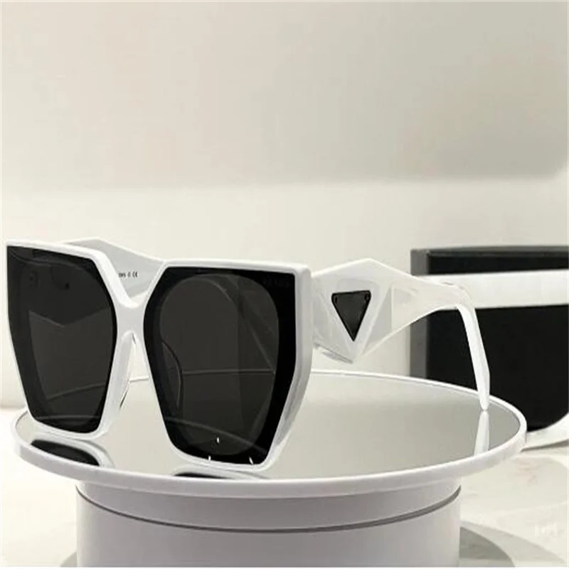 

Designer Sunglasses Womens Sunglasses For Mens Sun Glasses 82WS Fashion Style Protects Eyes UV Lens Top Quality With Random Box