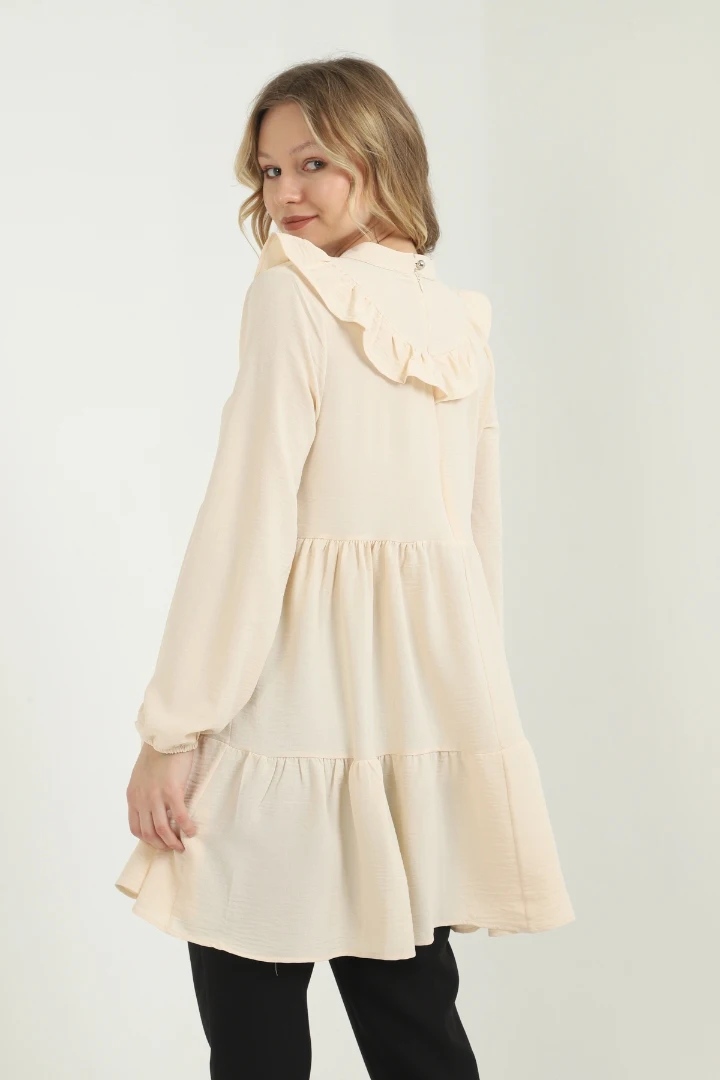 Sand Beige Neckline Flounces Temporary Shed Tunic new season casual loose cut plus size women top clothing
Sand Beige Neckline Flounces Temporary Shed Tunic new season casual loose cut plus size women top clothing