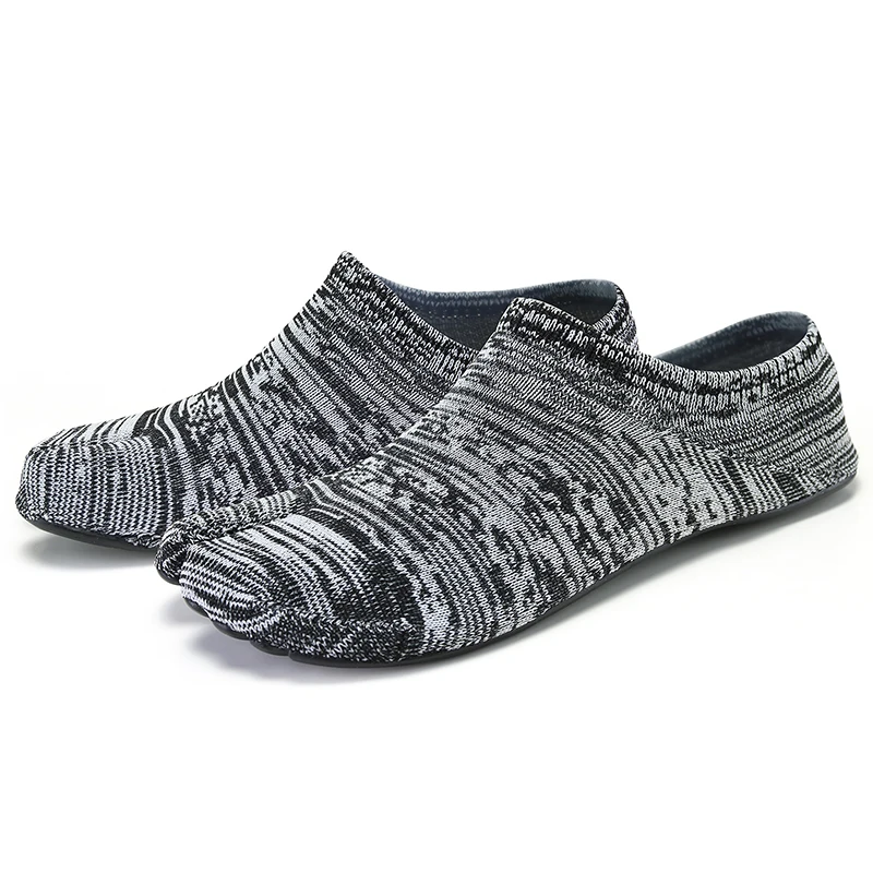 Breathable Couple Casual Shoes Lightweight Men Toe Shoes Summer Anti-slip Women Barefoot Shoes Outdoor Non-leather Sneakers 2023
Breathable Couple Casual Shoes Lightweight Men Toe Shoes Summer Anti-slip Women Barefoot Shoes Outdoor Non-leather Sneakers 2023