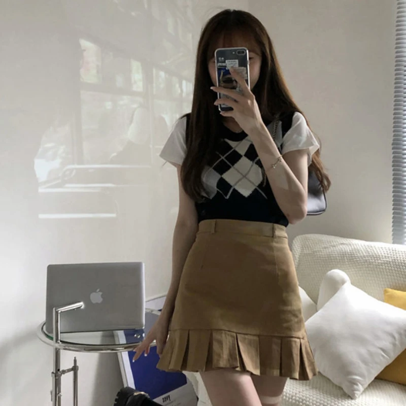 Новинка Весна 2022, женские юбки, универсальные короткие юбки с завышенной талией и тонкой трапециевидной формы, юбка на бедрах с оборками по ...
Новинка Весна 2022, женские юбки, универсальные короткие юбки с завышенной талией и тонкой трапециевидной формы, юбка на бедрах с оборками по ...