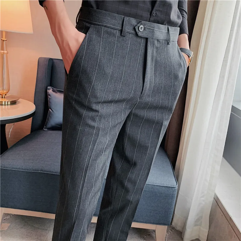 Classic Stripe Men Dress Pants Formal Business Office Social Suit Pants High Quality Streetwear Casual Pencil Trousers Costume
Classic Stripe Men Dress Pants Formal Business Office Social Suit Pants High Quality Streetwear Casual Pencil Trousers Costume