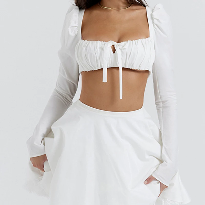 Блузка женская с квадратным вырезом, длинным рукавом-фонариком и поясом
Блузка женская с квадратным вырезом, длинным рукавом-фонариком и поясом