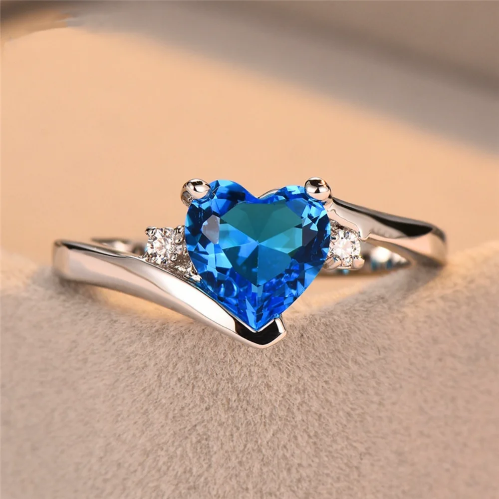 Fashion Temperament Ladies Jewelry Blue Sapphire Heart Ring Ladies Wedding Engagement Silver Ring Birthday Gift Party Jewelry
Fashion Temperament Ladies Jewelry Blue Sapphire Heart Ring Ladies Wedding Engagement Silver Ring Birthday Gift Party Jewelry