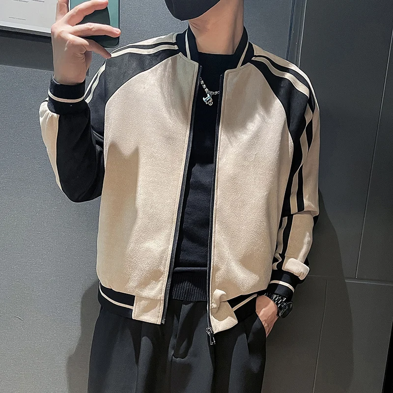 2022 Fashion Splicing Suede Jackets Men Stand Collar Bomber Jacket Men Business Casual Outwear Casual Social Baseball Uniform
2022 Fashion Splicing Suede Jackets Men Stand Collar Bomber Jacket Men Business Casual Outwear Casual Social Baseball Uniform