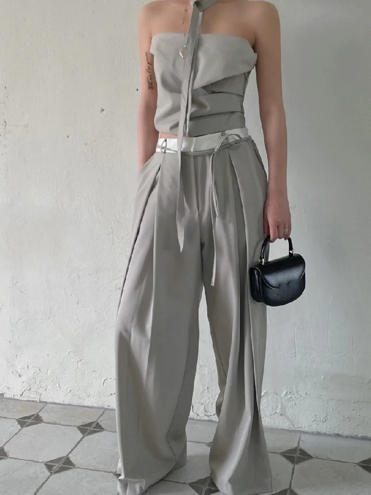 Korean Style Summer Outfits for Women 2023 Sexy Flolds Strapless Tops + Wide Leg Pant New in Matching Sets 2 Two Piece Set
Korean Style Summer Outfits for Women 2023 Sexy Flolds Strapless Tops + Wide Leg Pant New in Matching Sets 2 Two Piece Set