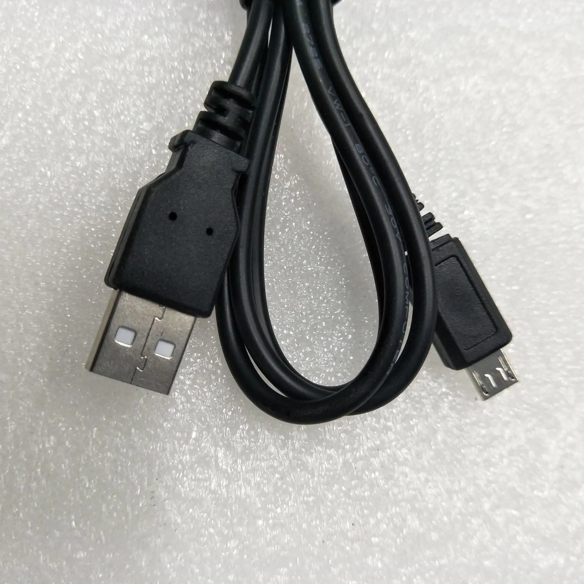 

Suitable for Nikon P600 P340 AW120S S6800 D3400 camera data cable UC-E20 / E21