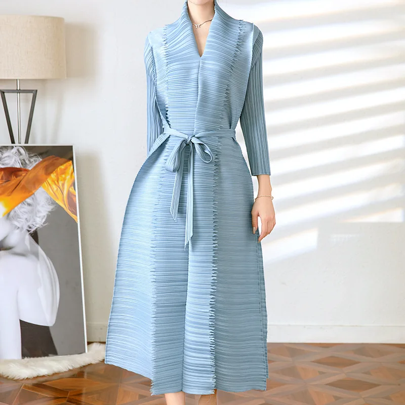 Miyake Pleated Dress for Women 2023 Spring New Lace-up Loose Fashion High-End Temperament French Dress Women Vestido De Mujer
Miyake Pleated Dress for Women 2023 Spring New Lace-up Loose Fashion High-End Temperament French Dress Women Vestido De Mujer