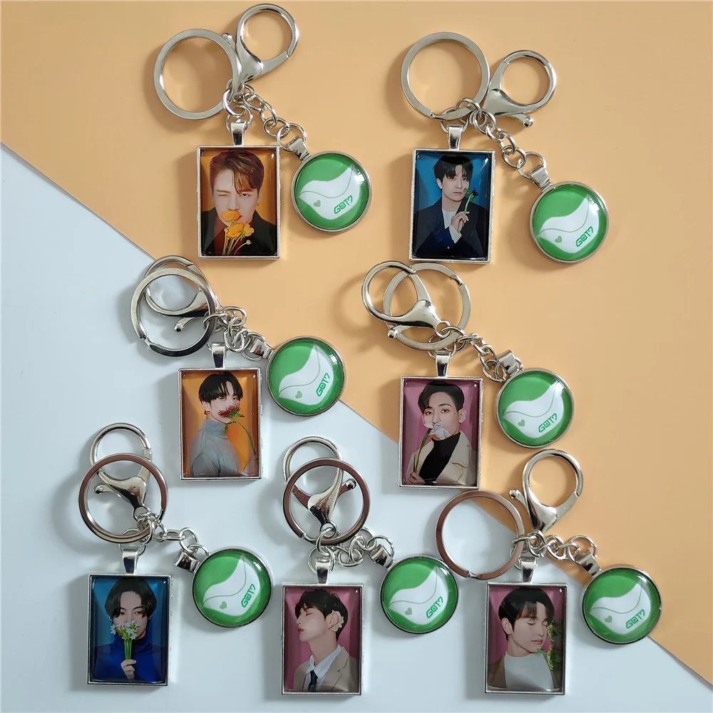 Kpop Got7 KeyChain Metal Crystal Key Ring chain for Mobile Phone lanyard Pendant kpop GOT7 High quality Photo album Call My Name
Kpop Got7 KeyChain Metal Crystal Key Ring chain for Mobile Phone lanyard Pendant kpop GOT7 High quality Photo album Call My Name