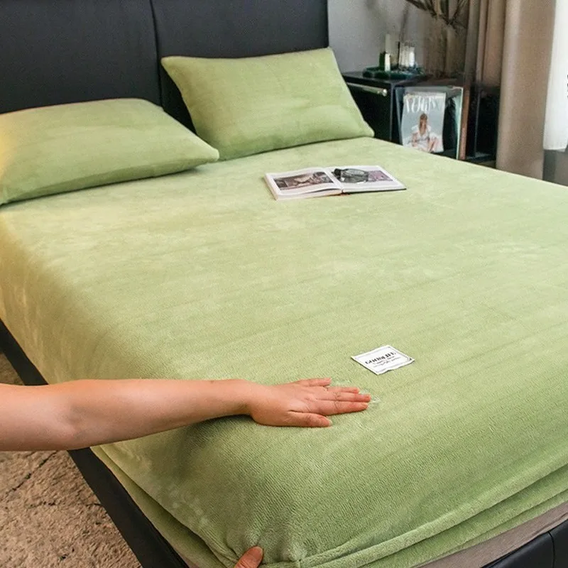 Теплая плюшевая простыня Coral Fleece 90/120/150/180/200 см
Теплая плюшевая простыня Coral Fleece 90/120/150/180/200 см