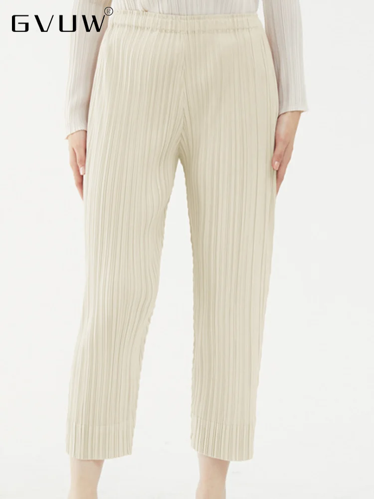 GVUW Casual Pleated Wide Leg Pants Women's Solid Color 2023 Spring New Silm Female Elastic Waist Split Straight Trousers 17J0033
GVUW Casual Pleated Wide Leg Pants Women's Solid Color 2023 Spring New Silm Female Elastic Waist Split Straight Trousers 17J0033