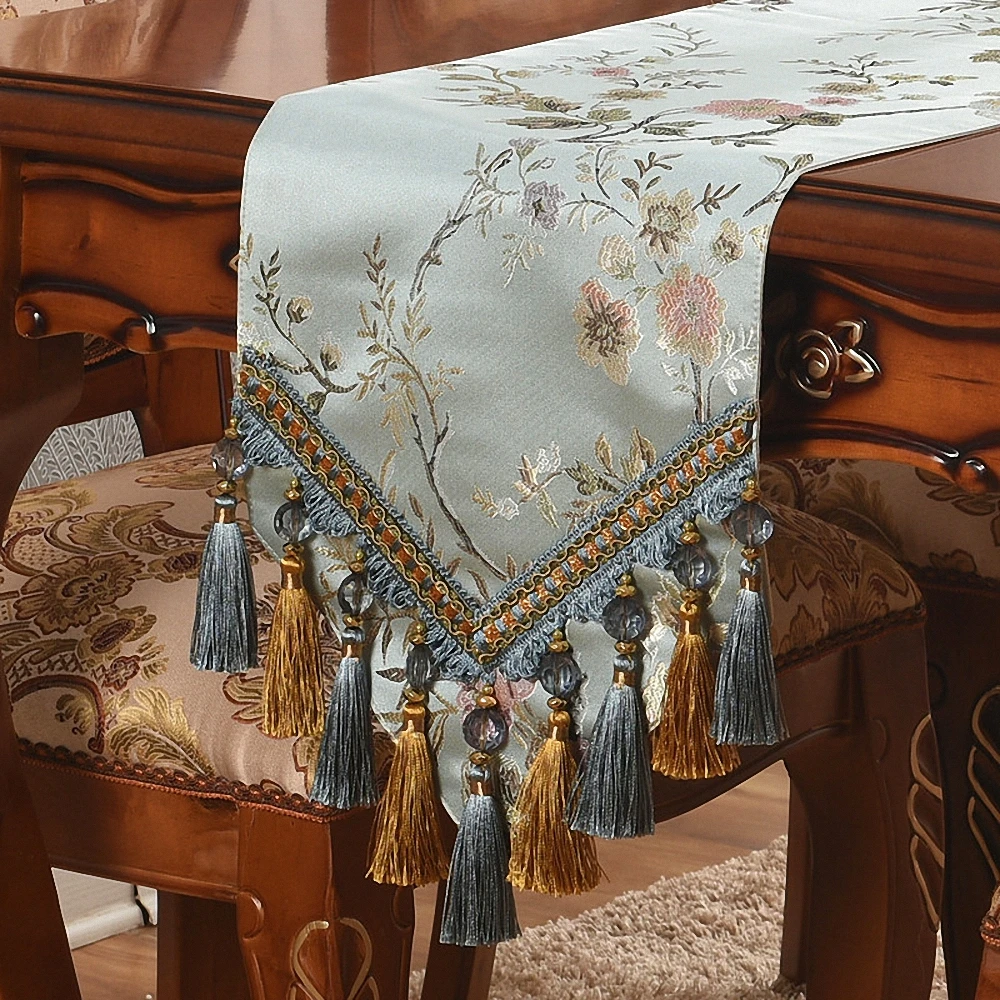 European Embroidered Table Runner Tablecoth Table Mat Luxury Jacquard Bed Flag Tassel Table Flag for Wedding Hotel Dinner Party
European Embroidered Table Runner Tablecoth Table Mat Luxury Jacquard Bed Flag Tassel Table Flag for Wedding Hotel Dinner Party