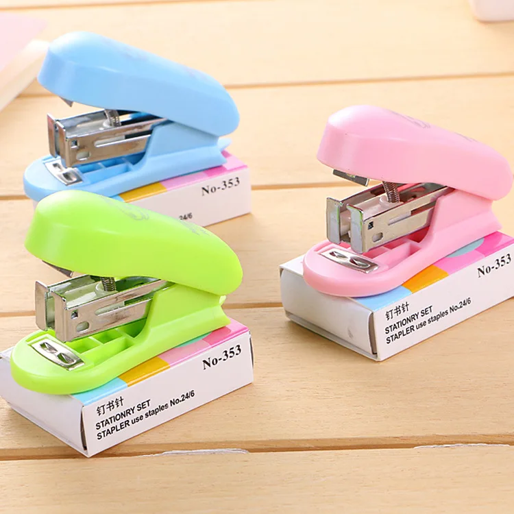 1pcs Mini Stapler Set Staples Paper Binder Stationery Office Kawaii Stationery Binding Tools School Supplies
1pcs Mini Stapler Set Staples Paper Binder Stationery Office Kawaii Stationery Binding Tools School Supplies