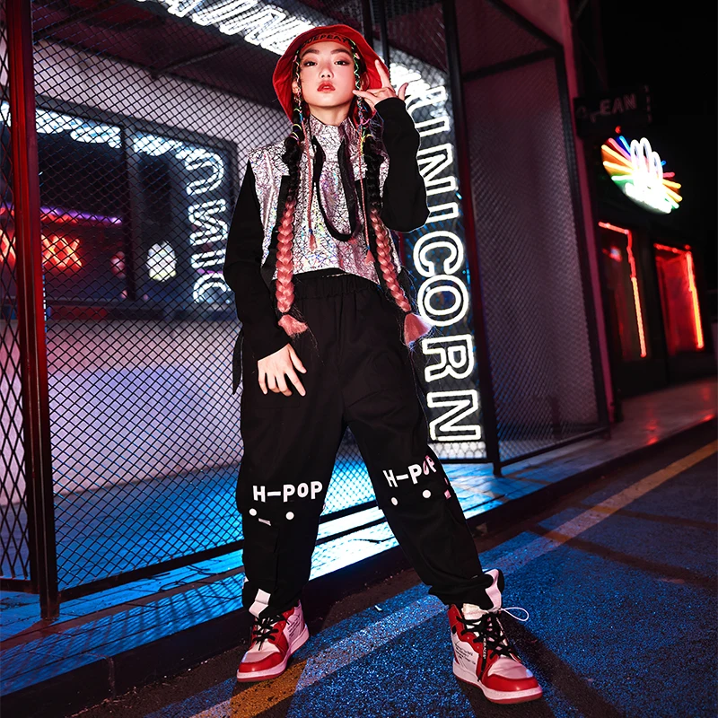 Girls Street Dance Clothing Outfit Sequins Vset Jazz Dancing Performance Stage Dancewear Streetwear Practice Trousers
Girls Street Dance Clothing Outfit Sequins Vset Jazz Dancing Performance Stage Dancewear Streetwear Practice Trousers