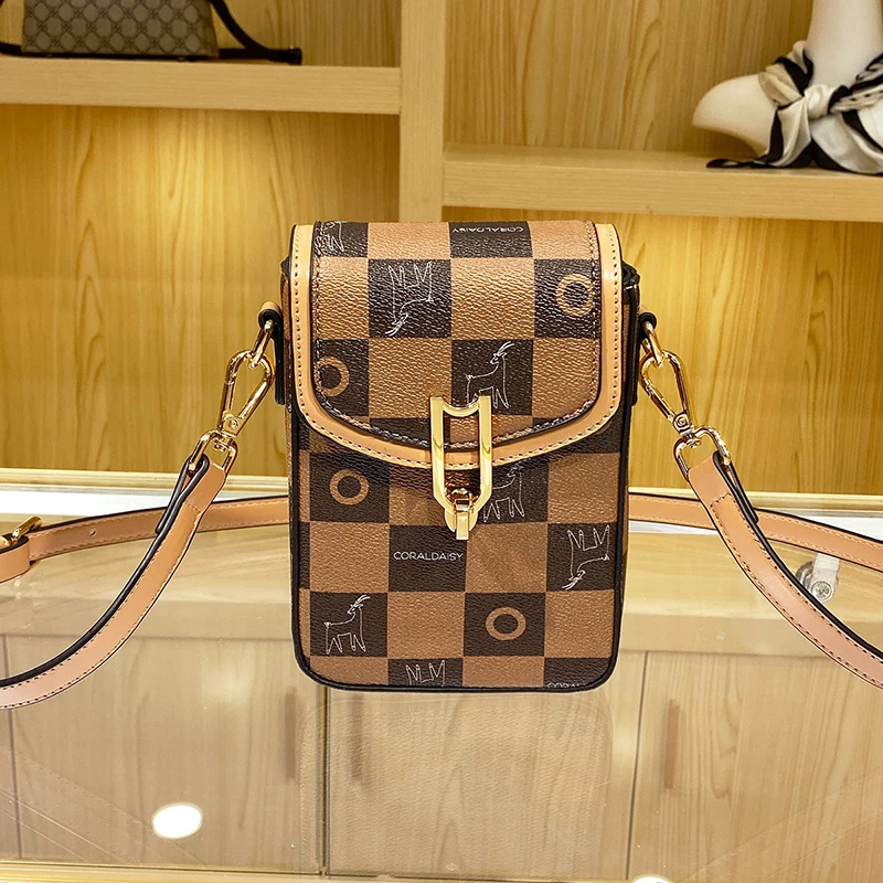 Retro Print Mini Messenger Bag Women PU Leather Small Square Flap Bag Luxury Designer Fashion Phone Purse Female Bolsos Mujer
Retro Print Mini Messenger Bag Women PU Leather Small Square Flap Bag Luxury Designer Fashion Phone Purse Female Bolsos Mujer