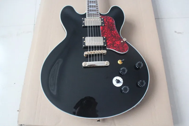 New best 5-position Switch B.B. King Black Electric Guitar Double output interface 59
New best 5-position Switch B.B. King Black Electric Guitar Double output interface 59