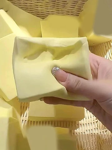 10 см Mochi тостов мягкие игрушки мягкие 3D желтые десерты сжимаемые бриллиантовые рельефные сенсорные сжималки прозрачные Имитационные игрушки подарок