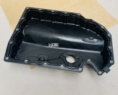 Нижняя масляная сковорода двигателя 06K103600D с датчиком и прокладкой для volkswagen, вариант audi A3 TT SKODA octiva 2015
Нижняя масляная сковорода двигателя 06K103600D с датчиком и прокладкой для volkswagen, вариант audi A3 TT SKODA octiva 2015