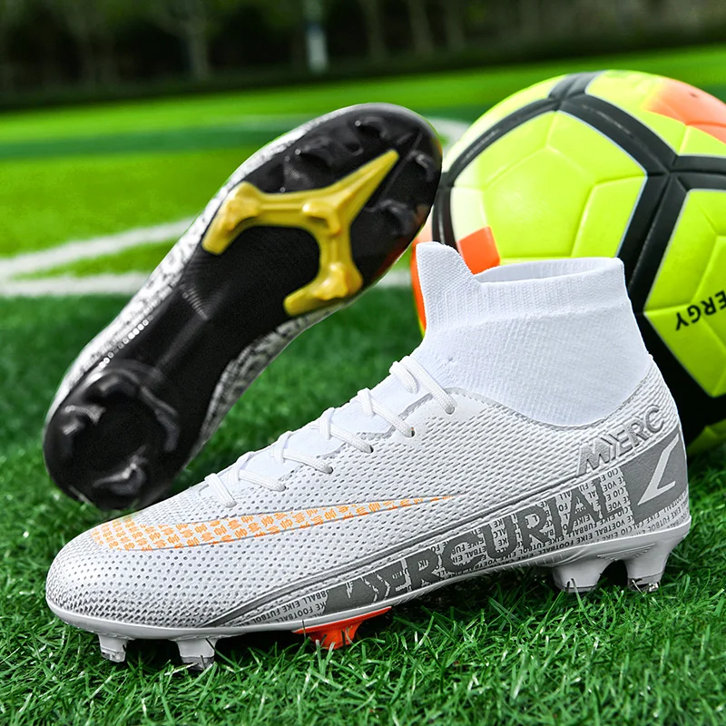 Mens Soccer Shoes Long Nail Rubber Anti-skid Grass Training Shoes High Ankle All-inclusive Childrens Ultralight Football Shoes
Mens Soccer Shoes Long Nail Rubber Anti-skid Grass Training Shoes High Ankle All-inclusive Childrens Ultralight Football Shoes