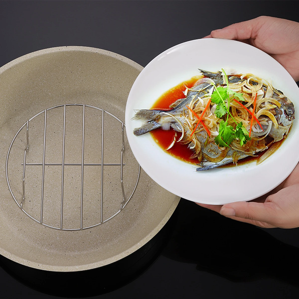 Hot Four-legged Pot Rack Stainless Steel Kitchen Steamer Rack Cooking Rack Round Dumpling Egg Kitchen Cookware Steam
Hot Four-legged Pot Rack Stainless Steel Kitchen Steamer Rack Cooking Rack Round Dumpling Egg Kitchen Cookware Steam