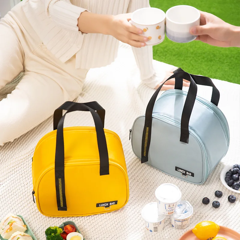 Waterproof Portable Storage Bag Travel Picnic Meal Bag Thermal Insulation Lunch Box Handbag
Waterproof Portable Storage Bag Travel Picnic Meal Bag Thermal Insulation Lunch Box Handbag