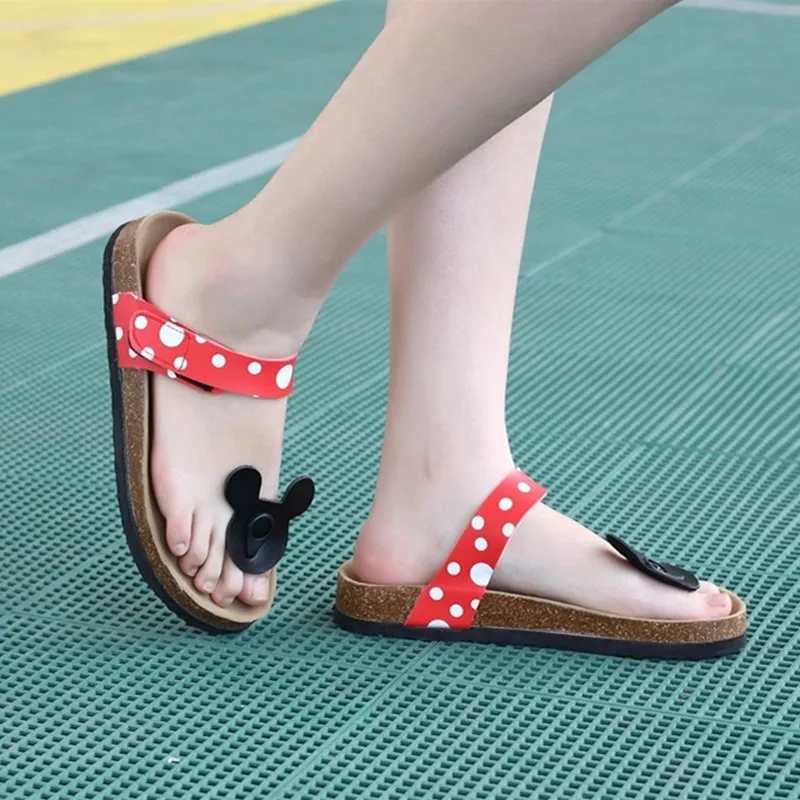 Disney cute Korean cartoon Mickey cork slippers summer female Polka dot bow rabbit sandals and slippers
Disney cute Korean cartoon Mickey cork slippers summer female Polka dot bow rabbit sandals and slippers